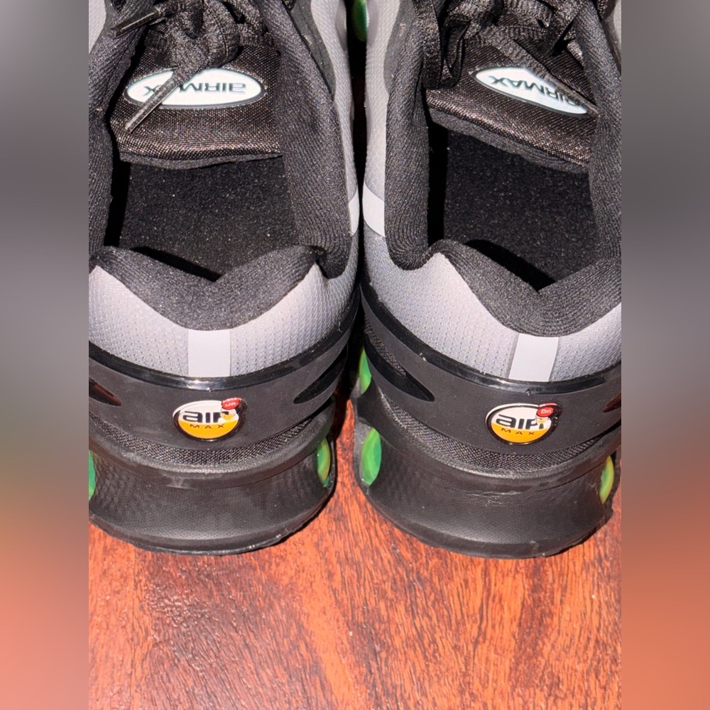 Nike shoes for men - Picture 10 of 15